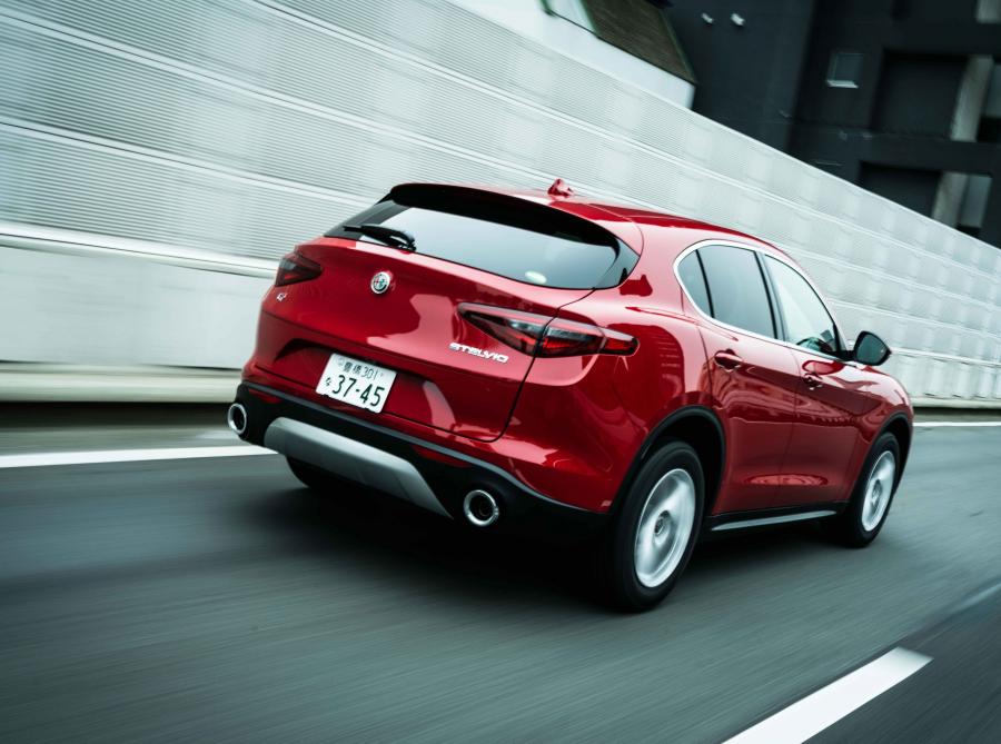  Alfa Romeo Stelvio (949) 2018 года  (JP) (фото 6 из 32)